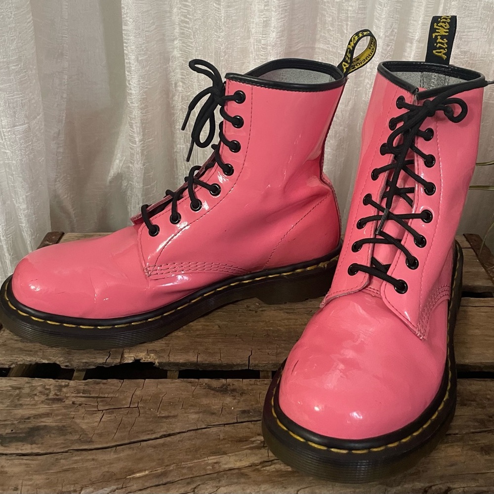 Dr. Martens Patent Pink Leather Lace-Up Boots 1460W. Size 11